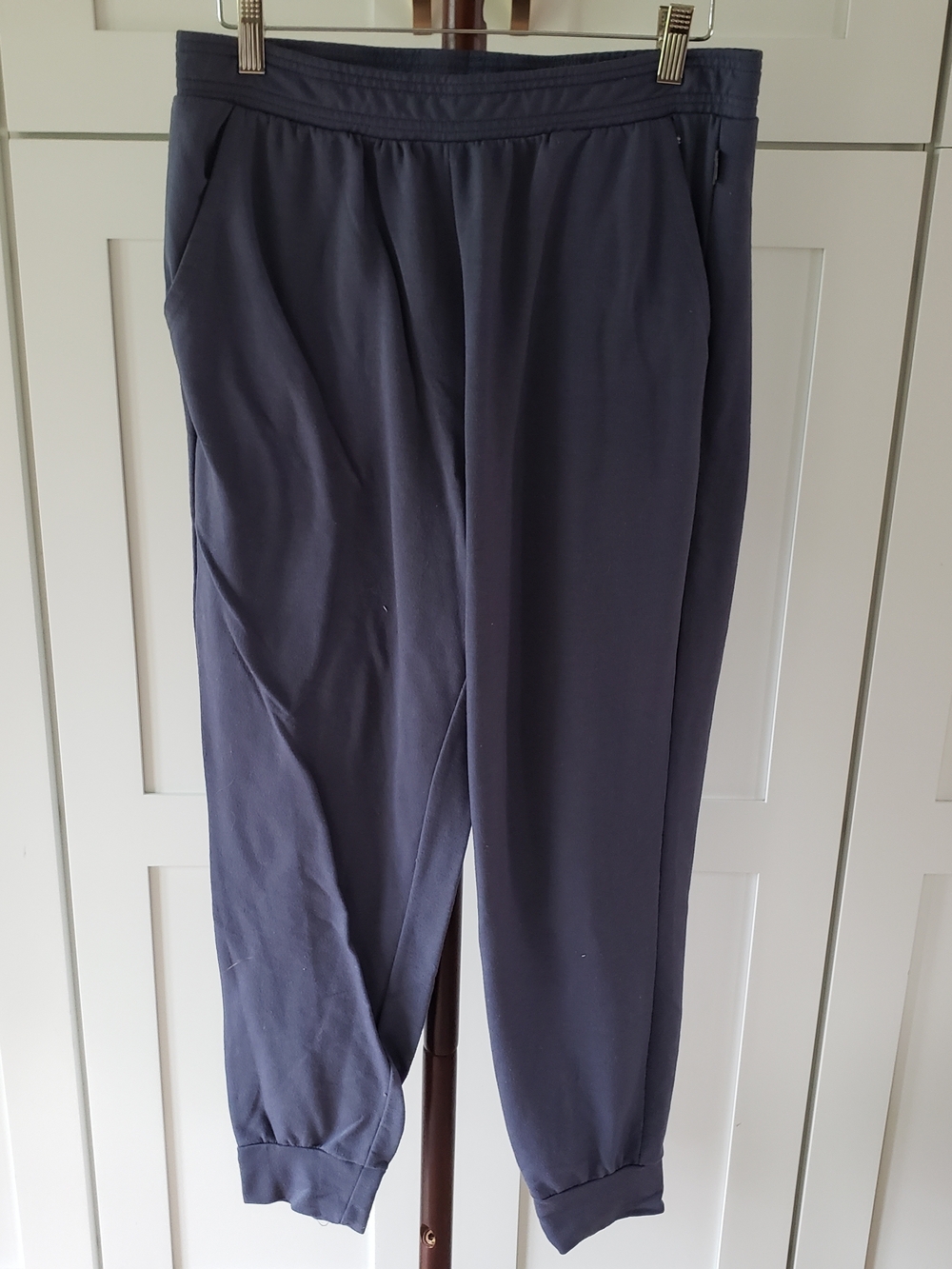 Eddie Bauer Navy Stretch Knit Top - M